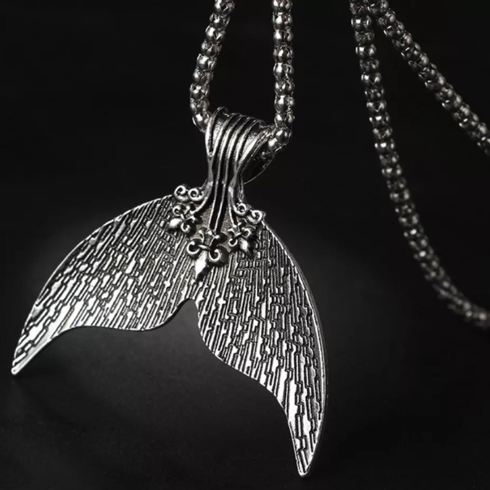Vintage Bohemian Mermaid Tail Pendant Necklace 🐚 - Picture 5 of 5